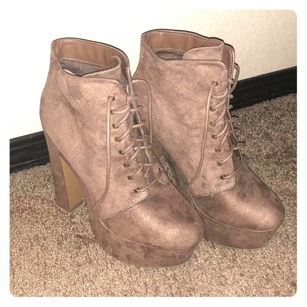 Almond Taupe Chunky High Heel platform bootie